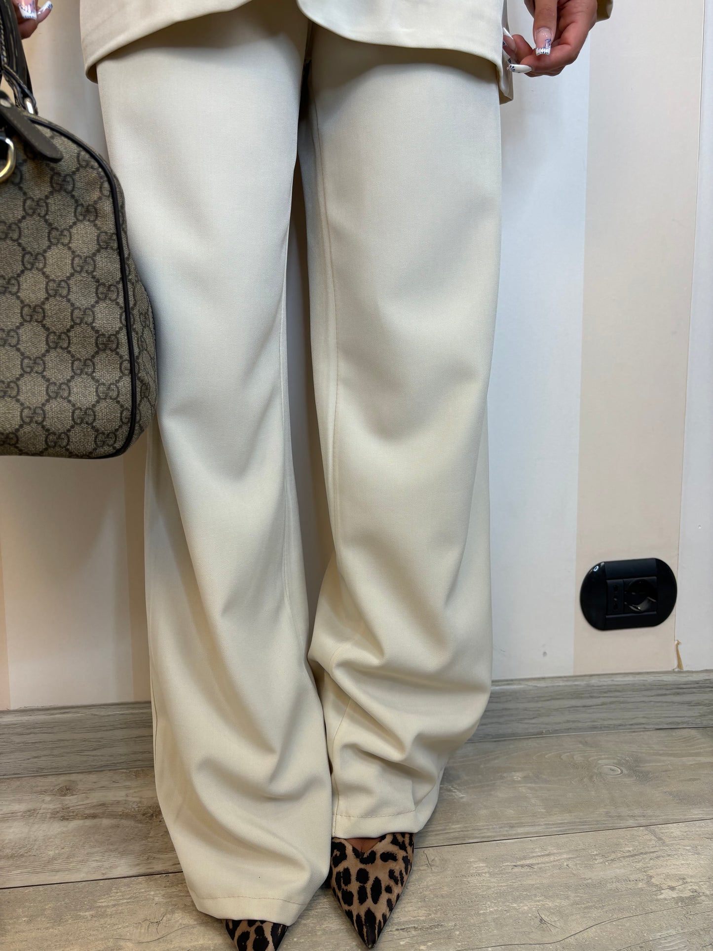 Tailleur OFFICE