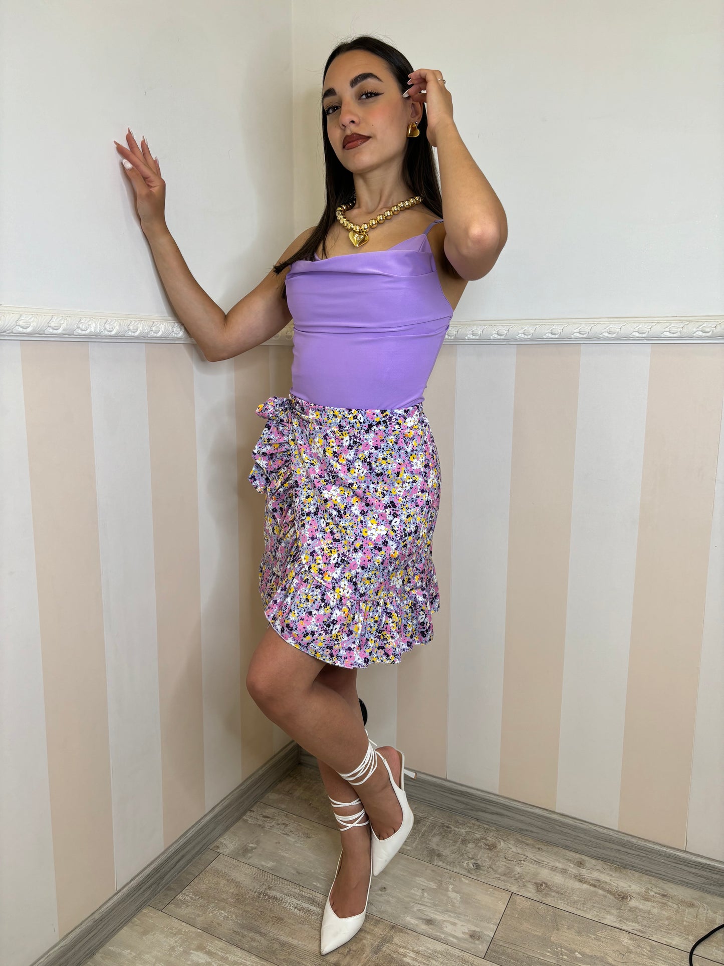 Body skinny viola