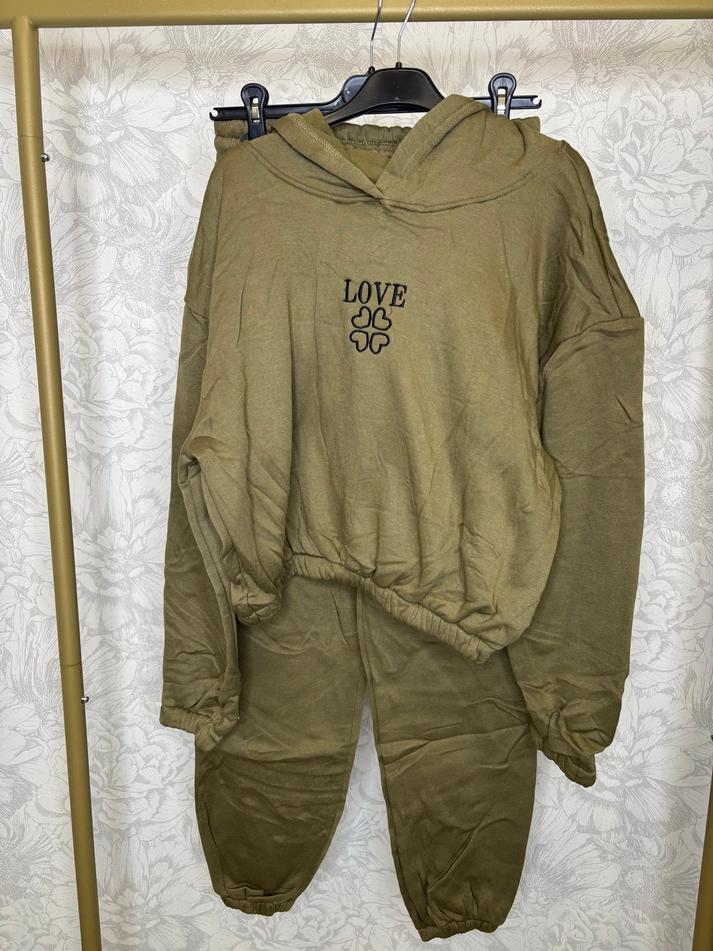 Tuta LOVE in vari colori