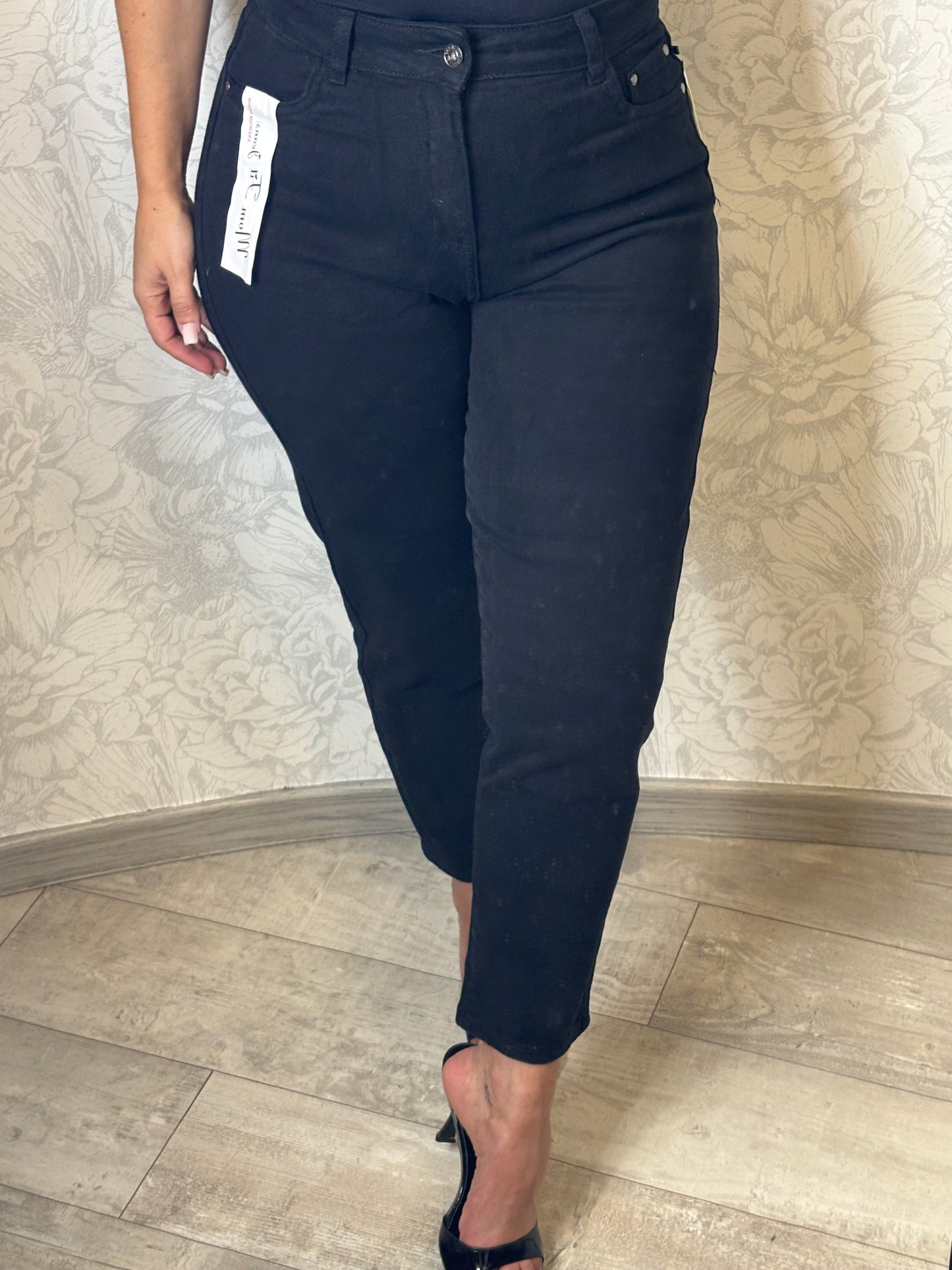 Jeans TOTAL BLACK in varie taglie