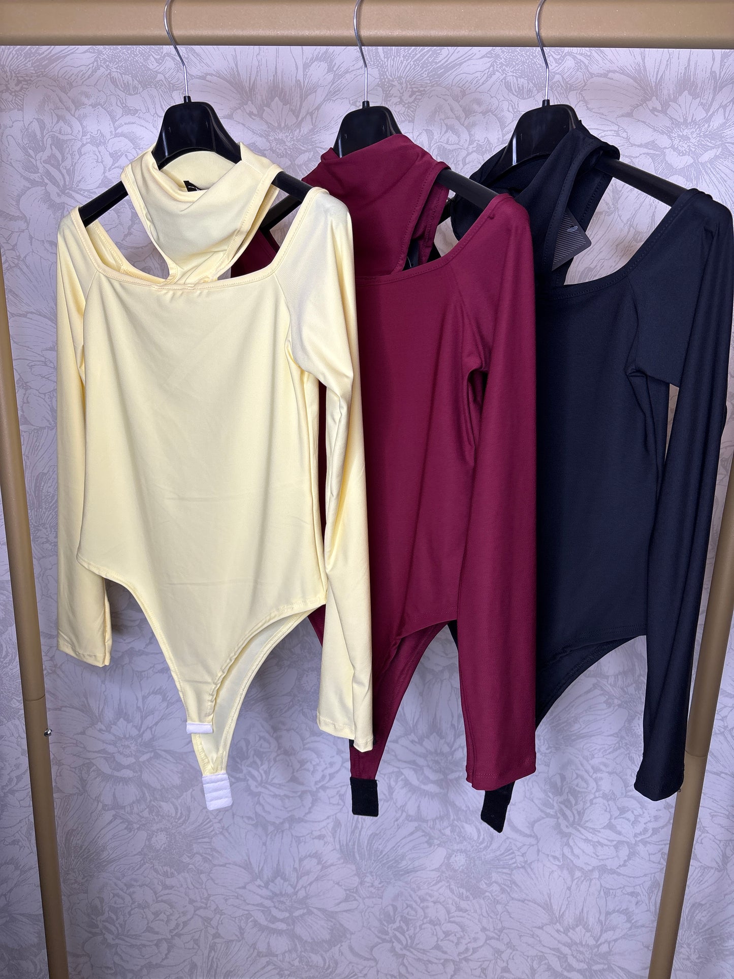 Body COLLETTO in vari colori