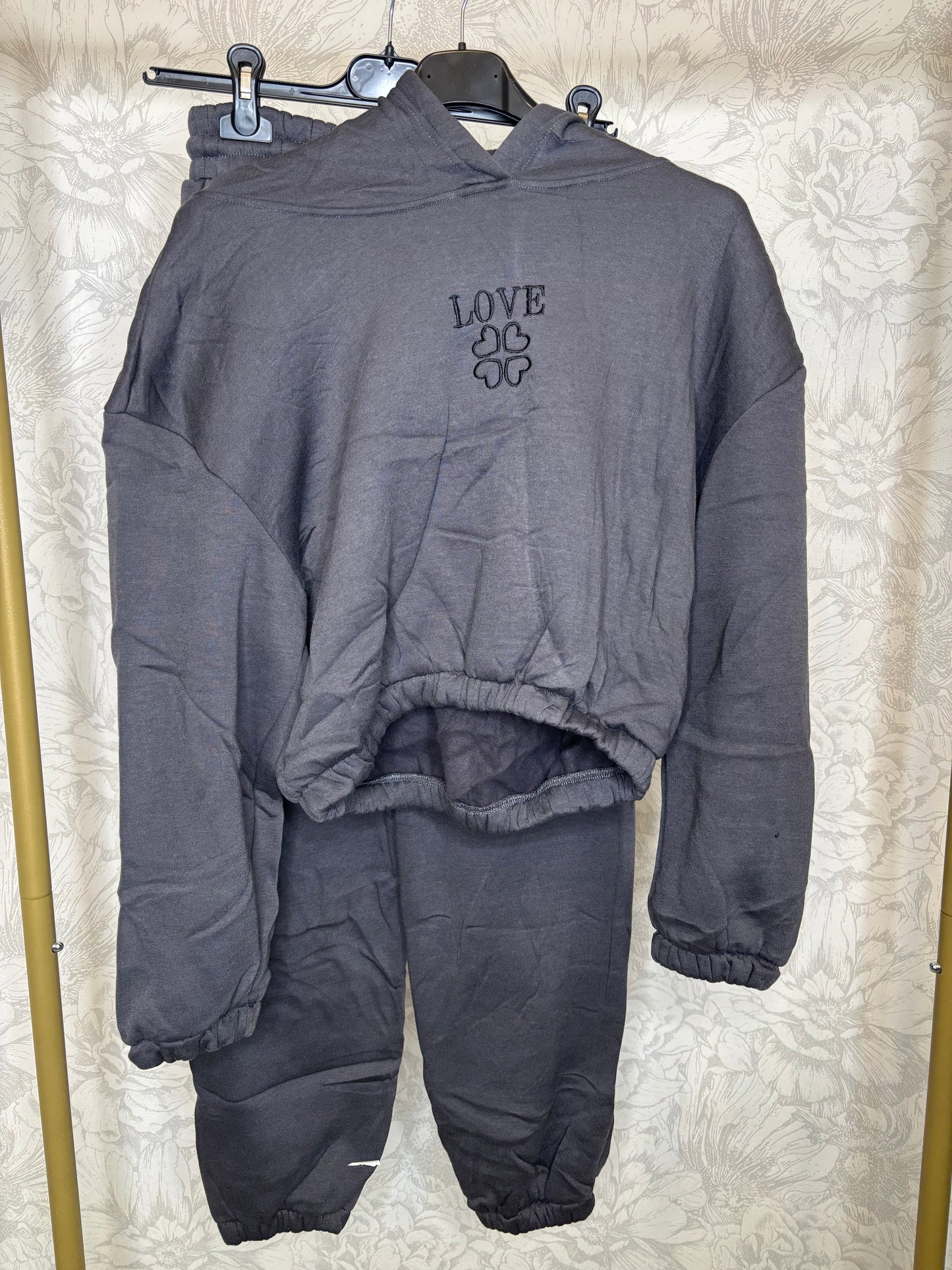 Tuta LOVE in vari colori