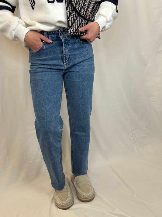 Jeans TAGLIO VIVO