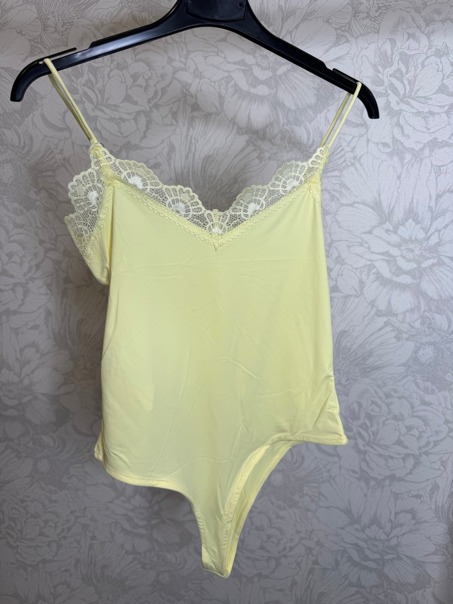 Body YUMJ in vari colori