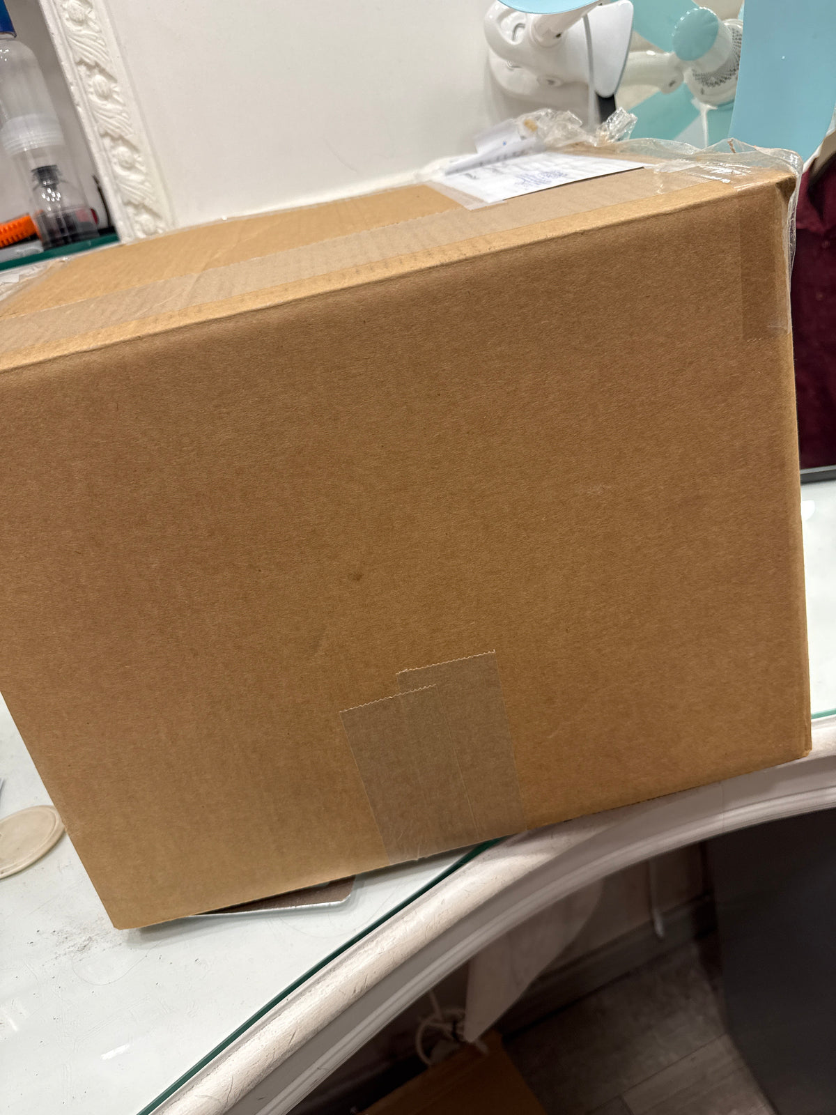 SUPER BOX